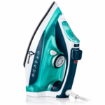 Penguin Steam Iron – 2600W, Ceramic Soleplate, Green – PI2600W